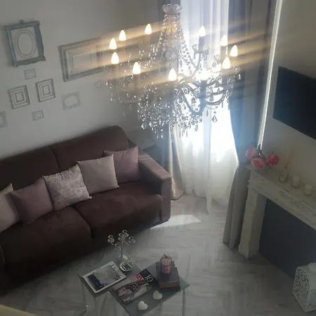 דירה Shabby Loft